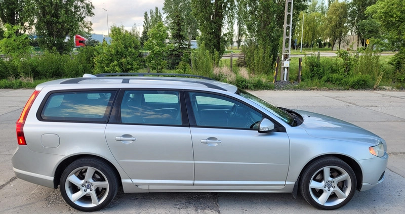 Volvo V70 cena 18000 przebieg: 425000, rok produkcji 2008 z Góra małe 232